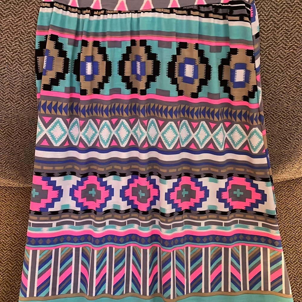 Small Aztec print maxi shirt by Style Rack.